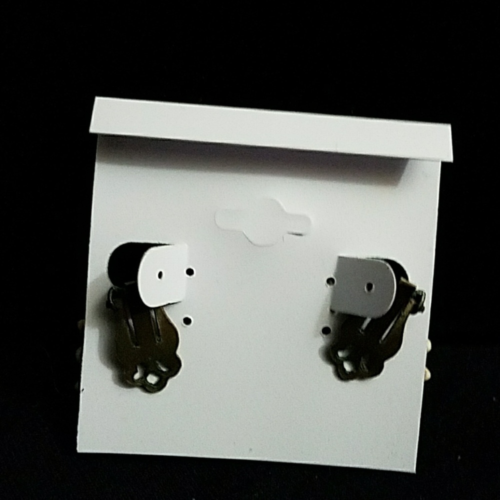 Sunflower Earrings - Picture 2 of 2